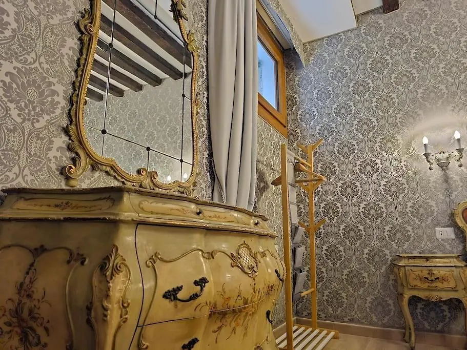 Dolcevita Venise 0*,